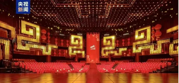 龙腾四海辞旧岁 马跃冰城贺新春｜鹅坡学子闪耀2026央视春晚哈尔滨分会场